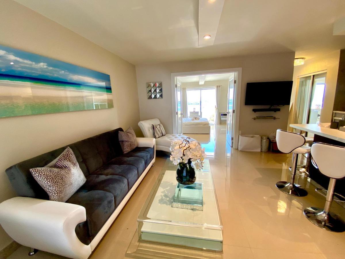 Premium Modern Waterfront Apartment With Miami Skyline View On The Bay 5 Mins Drive To Miami Beach With Free Parking Exterior foto