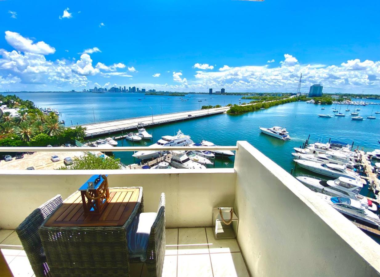 Premium Modern Waterfront Apartment With Miami Skyline View On The Bay 5 Mins Drive To Miami Beach With Free Parking Exterior foto