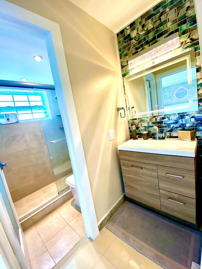 Premium Modern Waterfront Apartment With Miami Skyline View On The Bay 5 Mins Drive To Miami Beach With Free Parking Exterior foto