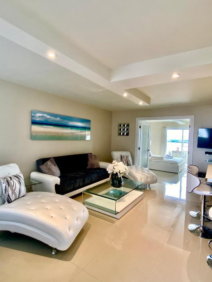 Premium Modern Waterfront Apartment With Miami Skyline View On The Bay 5 Mins Drive To Miami Beach With Free Parking Exterior foto